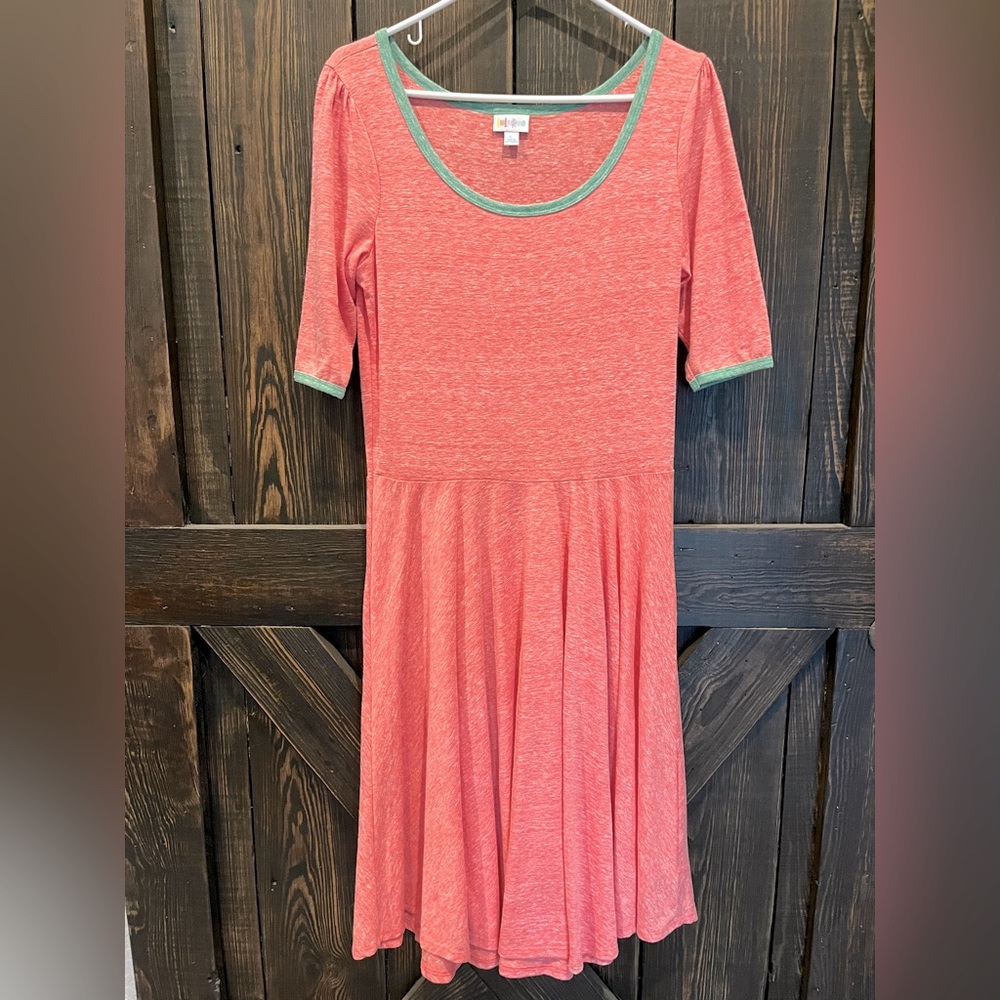 Lularoe NWOT Size Large Nicole Dress - Melon pink/green